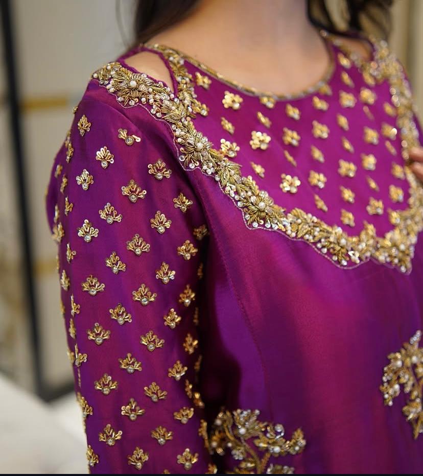 Flower Bunch Handworked 3-Piece