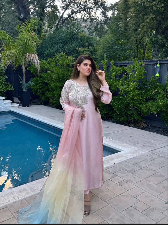 Pure Tussle Silk Ensemble