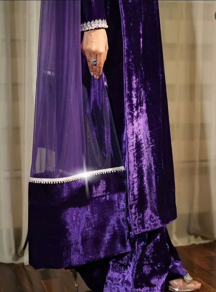 Velvet Royale 3-Piece